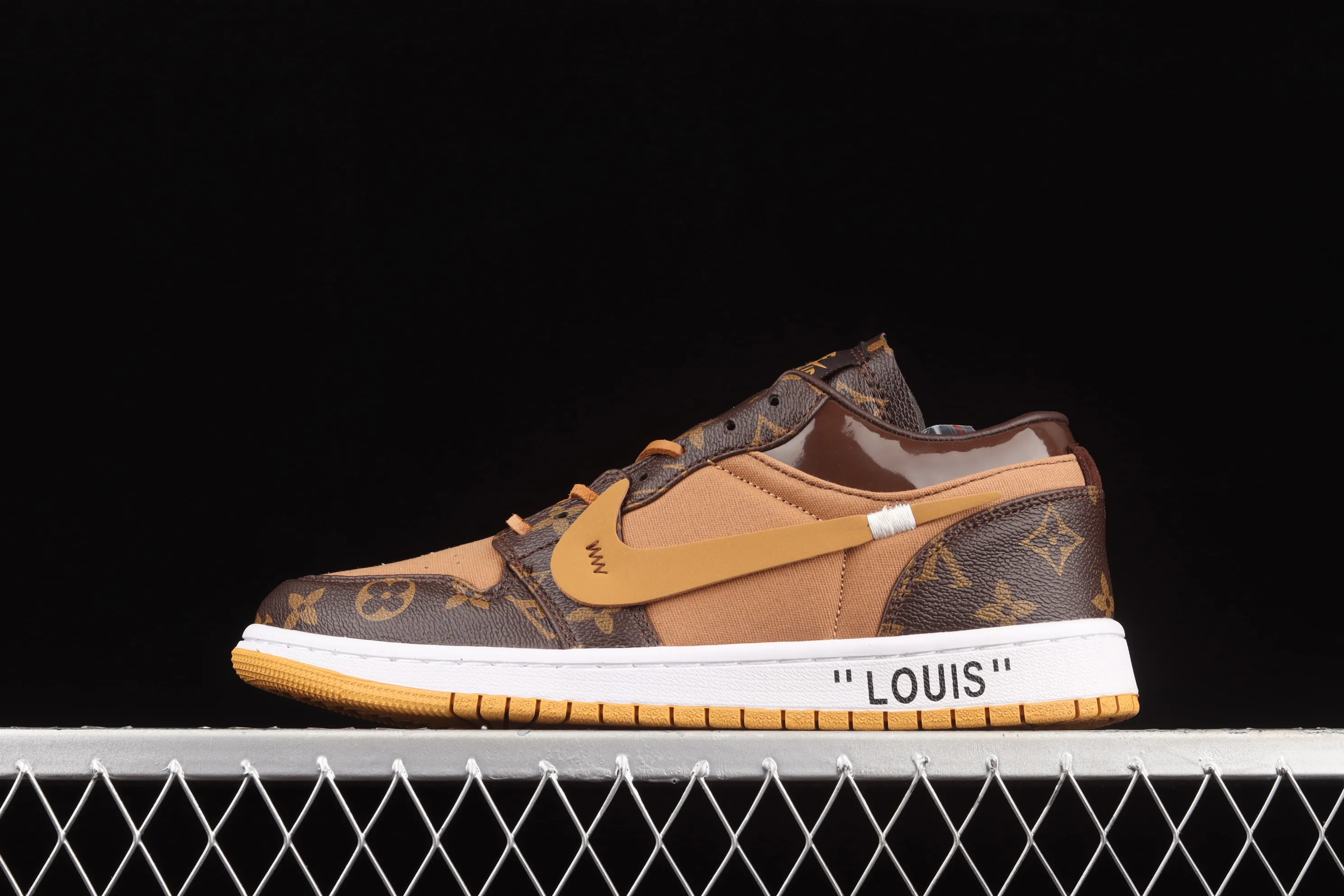 All Categories Air Jordan Jordan Series Basketball Shoes Air Jordan 1 Low Air Jordan 1 AJ1 Joe 1 Donkey Brand Co-branded Customized Low-top Basketball Shoes 554724-555